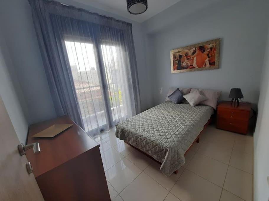 Two Bedroom Modern Apartment Komotini Exterior foto