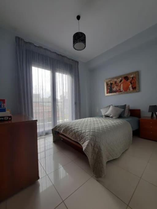 Two Bedroom Modern Apartment Komotini Exterior foto